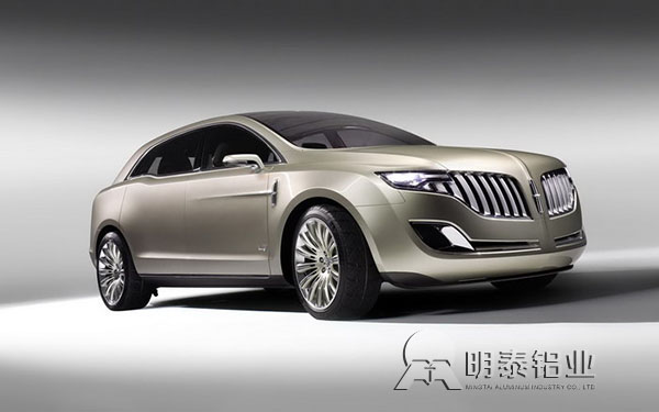 汽車合金鋁板廠家-明泰鋁業(yè)秉持低碳環(huán)保理念，供應(yīng)汽車用鋁為鋁業(yè)經(jīng)濟發(fā)展添磚加瓦