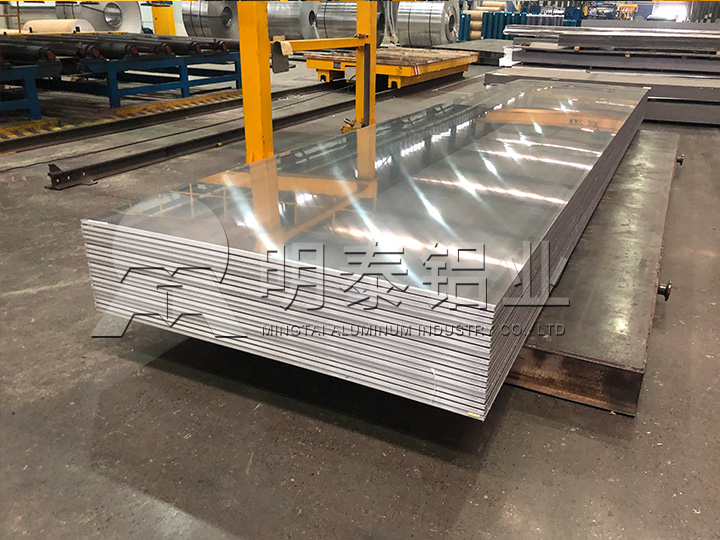 機箱機柜用5052A鋁板生產廠家-明泰上市企業(yè)-交貨期快